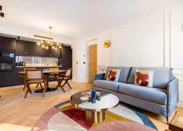 Newly Rebuilt By Architect - Center Of Paris
